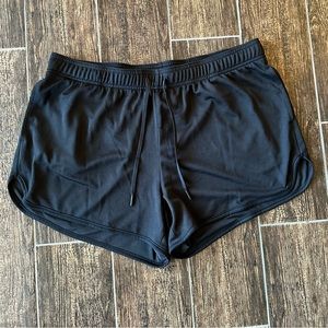 EUC XL Athletic Works Mesh Running Shorts Black